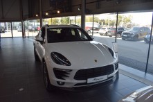 Porsche Macan R4