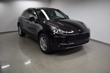 Porsche Macan R4